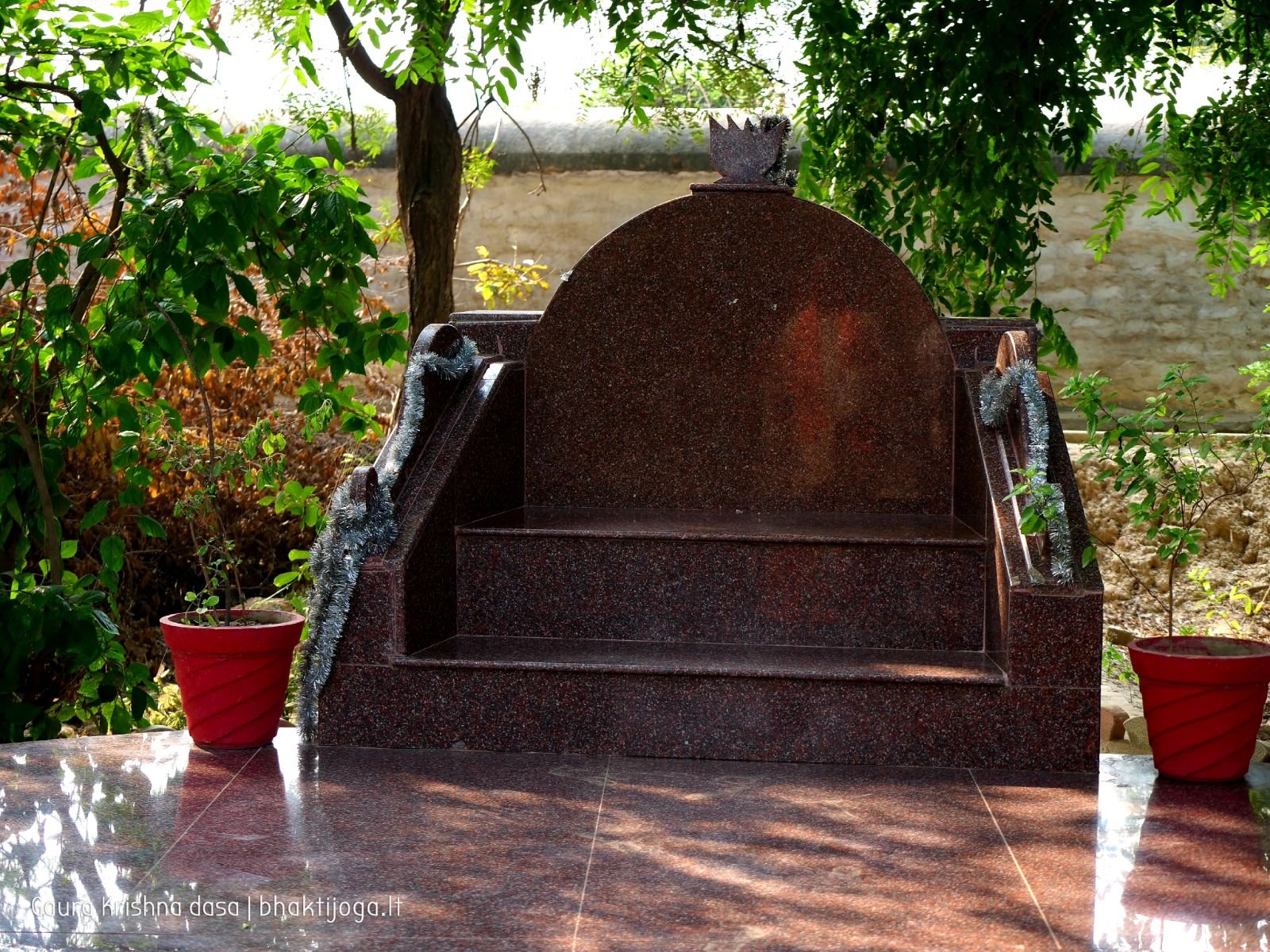 2 radhas garden varshana 2019 12 10